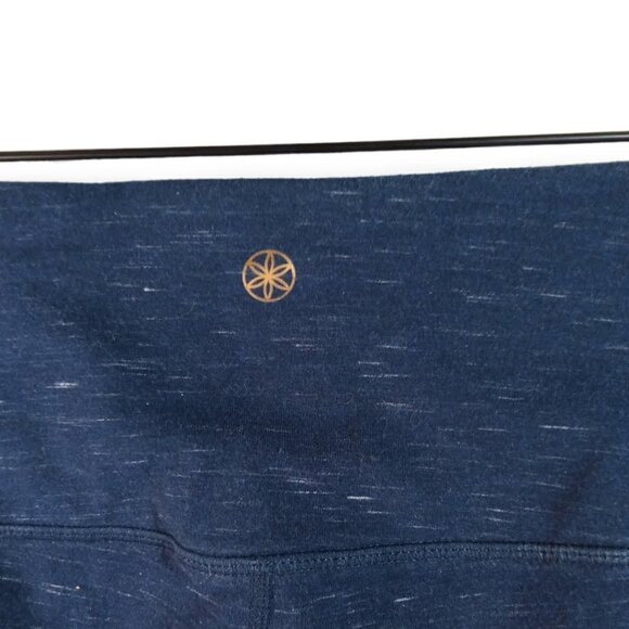 Gaiam Blue Heather Capri Leggings Size S - Picture 3 of 4